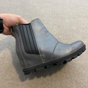 Sorel Chelsea Boots Womens Size 5.5 Gray Leather Faux Fur Ankle Wedge LL5335-052